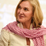 Brenda Strong – The Desperate Con – Desperate Housewives