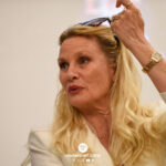 Nicollette Sheridan &ndash; The Desperate Con &ndash; Desperate Housewives