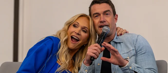 Les Fr&egrave;res Scott : Robert Buckley et Barbara Alyn Woods r&eacute;unis dans un nouveau film de No&euml;l