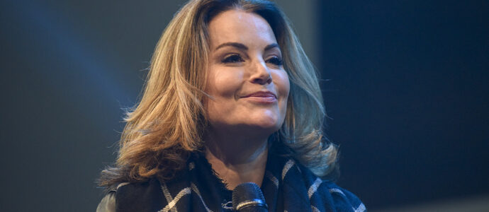Smallville : Erica Durance rejoint Tom Welling et Kristin Kreuk &agrave; la Welcome to the Multiverse